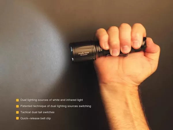Fenix TK25IR Weiß + Infrarot LED Dual Taschenlampe Fenix TK25IR Weiß + Infrarot LED Dual Taschenlampe